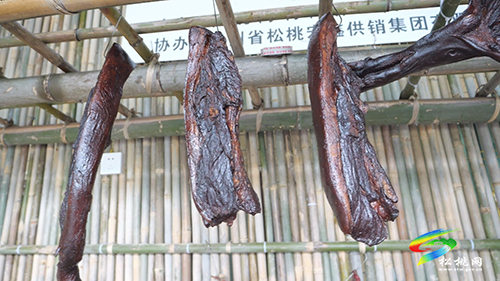 【順著松江看松桃】九江街道：生豬特色養(yǎng)殖產(chǎn)業(yè) 唱響鄉(xiāng)村振興“前進(jìn)曲”