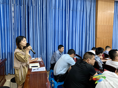 松桃舉辦新聞發(fā)言人培訓(xùn)會(huì)