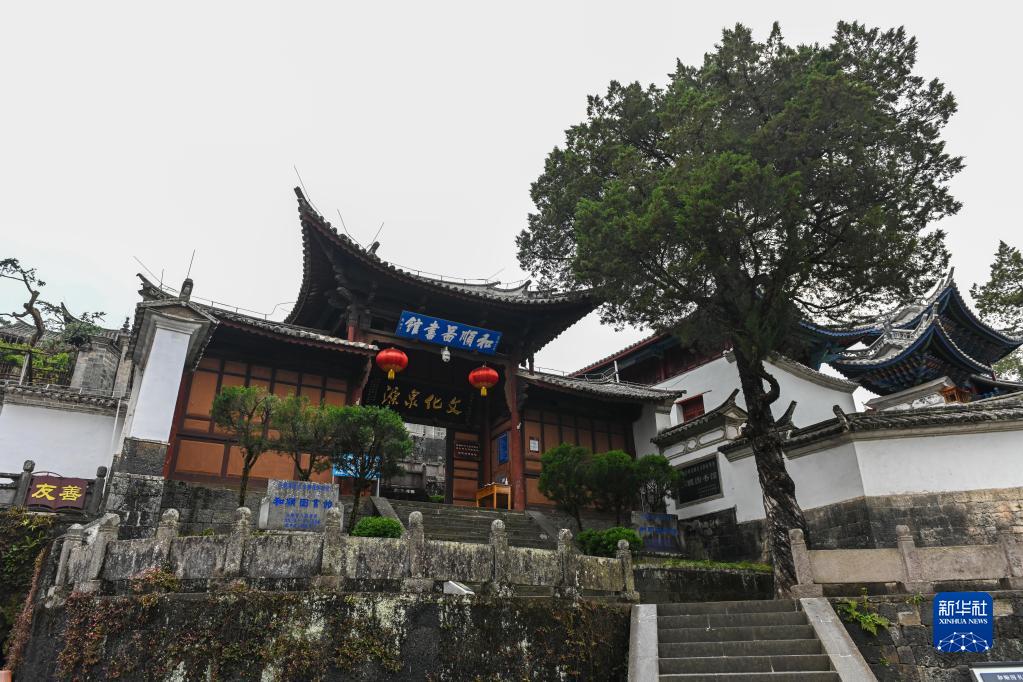 【沿著總書(shū)記的足跡】彩云之南描繪新畫(huà)卷——沿著總書(shū)記的足跡之云南篇