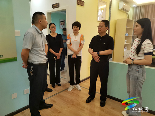省計生協(xié)到松桃督導(dǎo)調(diào)研并召開座談會