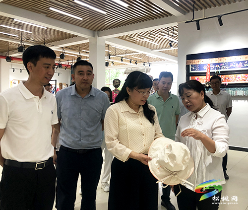 東莞市虎門鎮(zhèn)考察團到松桃開展東西部協(xié)作調(diào)研
