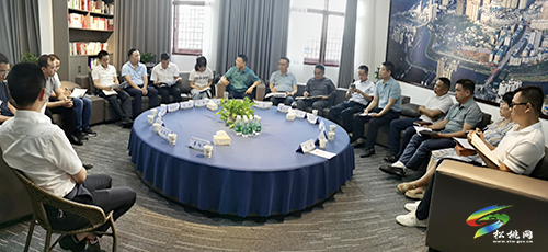“社科理論大家談•凝心鑄魂促發(fā)展”——VV沙龍第二十期