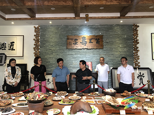 屏邊縣考察團到松桃考察學(xué)習(xí)文旅融合發(fā)展工作