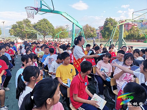普覺鎮(zhèn)舉辦2022年“安全生產(chǎn)進(jìn)校園”專題宣講活動