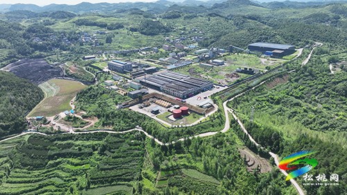 松桃聯(lián)合秀山縣舉行2022年黔渝跨界流域危化品泄漏次生突發(fā)環(huán)境事件應急聯(lián)合演練