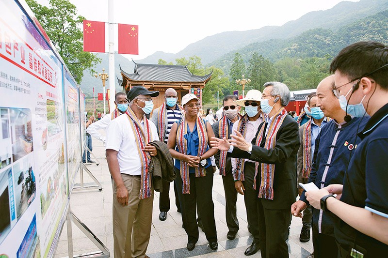 人民幸福生活是最大的人權(quán)
