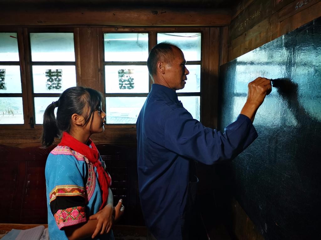 【人民幸福生活是最大的人權(quán)】貴州語言技能“雙培”：幸福生活“說”出來