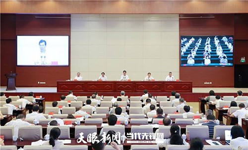 全省老齡工作電視電話會議召開  諶貽琴作批示  李炳軍講話