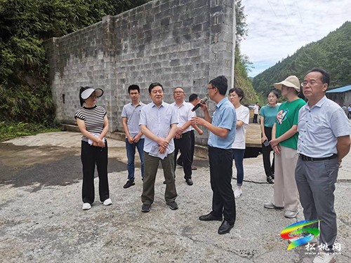 國家林業(yè)和草原局林草調(diào)查規(guī)劃院唐小平副院長一行到我縣開展梵凈山國家公園創(chuàng)建考察調(diào)研