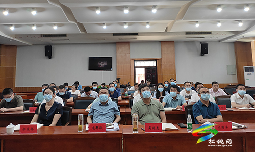 松桃收聽收看全國醫(yī)改工作電視電話會議
