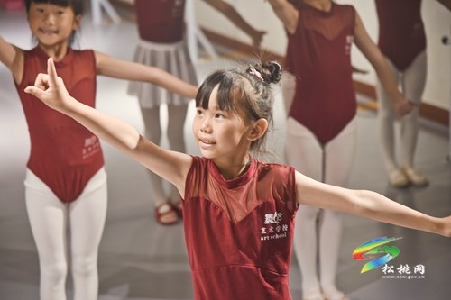 “雙減”打開藝術(shù)大門　這個暑假培養(yǎng)孩子從素質(zhì)教育拓展開始