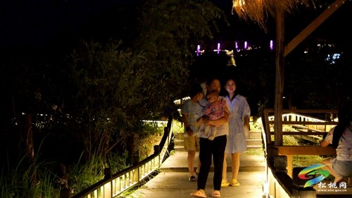 【大美苗鄉(xiāng)新松桃 · 鄉(xiāng)旅相戀】松桃：特色親子游掀起鄉(xiāng)村旅游新熱潮