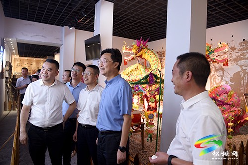 中國電子信息產(chǎn)業(yè)集團有限公司來松桃調(diào)研定點幫扶工作