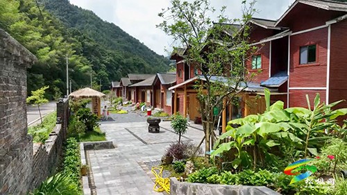 【大美苗鄉(xiāng)新松桃?鄉(xiāng)旅相戀】松桃桃花源：民宿2.0體驗(yàn)感更升級(jí)?