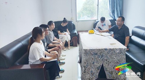 瓦溪鄉(xiāng)開展西部計劃志愿者座談會