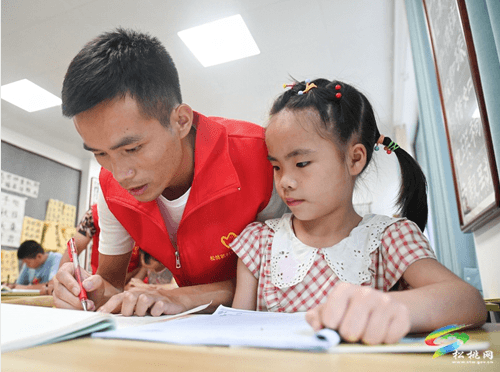 松桃：暑期公益課堂，為青少年打造“書香暑假”
