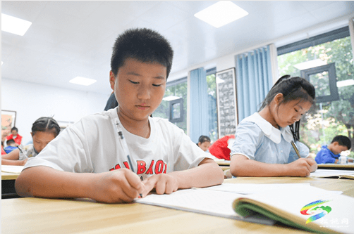 松桃：暑期公益課堂，為青少年打造“書香暑假”