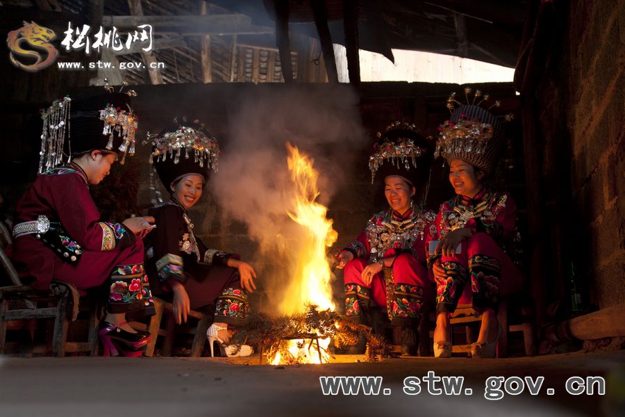 沙壩河鄉(xiāng)民族風(fēng)情攝影活動(dòng)掠影