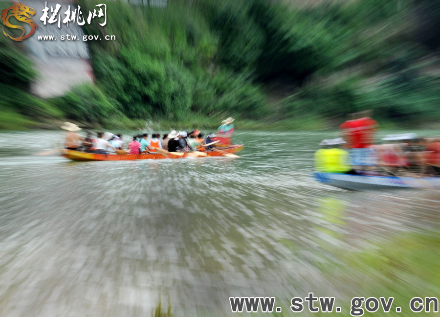 54支隊(duì)積極備戰(zhàn)2014端午龍舟賽