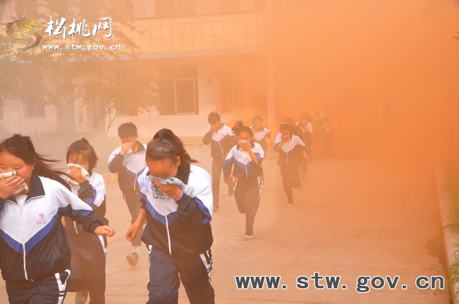松桃·消防安全知識(shí)進(jìn)校園