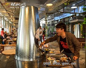 【吃在松桃】農(nóng)家柴火雞：吃出健康好味道