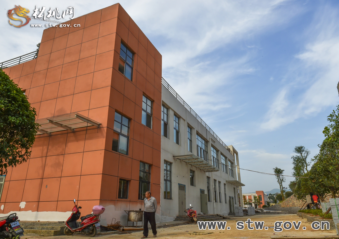 開足馬力：松桃加快第六中學項目建設