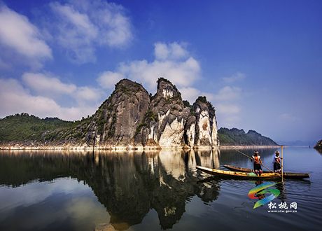 貴州新聞攝影學(xué)會2016年年會在務(wù)川自治縣召開