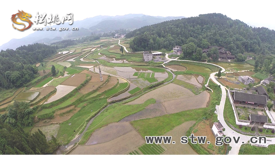 鳥瞰苗鄉(xiāng)更美麗——大路后硐村