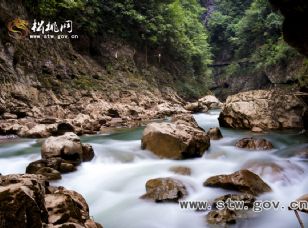 峽谷柔情：水秀馬槽河
