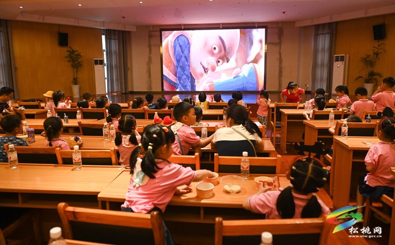 縣實驗幼兒園：六一快樂 多彩游園活動樂趣多