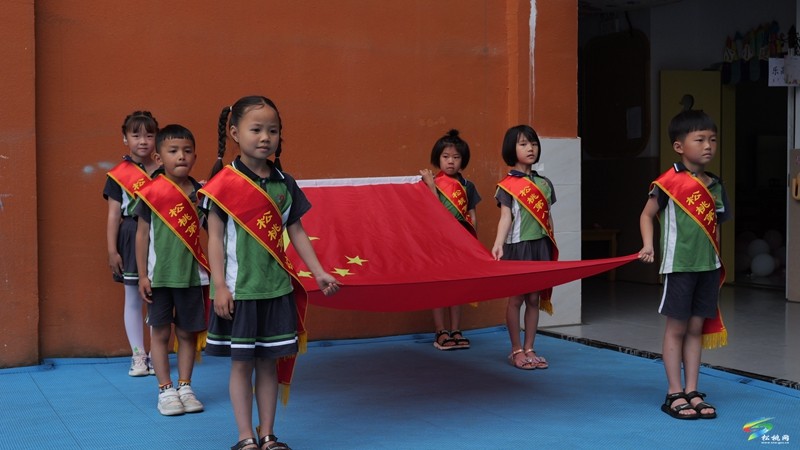 縣第八幼兒園：泡沫之夏 快樂“六一”
