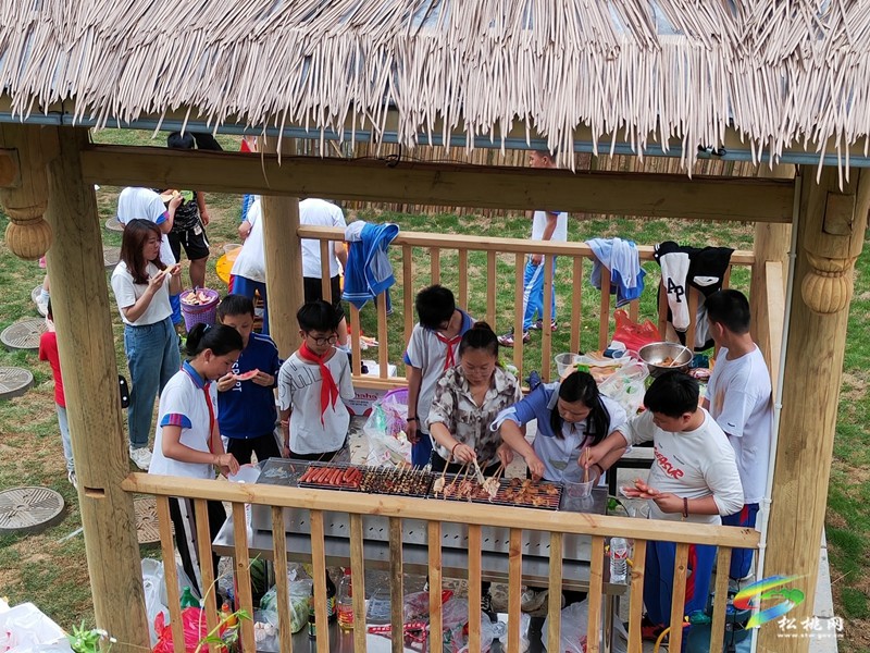 妙隘鄉(xiāng)完小組織學(xué)生開展生活實(shí)踐研學(xué)活動