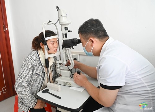 松桃：關(guān)注眼健康