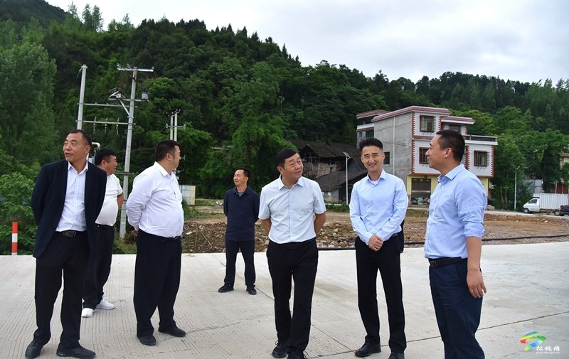 2023年貴州環(huán)保行(松桃縣)活動(dòng)暨《松江流域保護(hù)條例執(zhí)法檢查》活動(dòng)啟動(dòng)儀式舉行