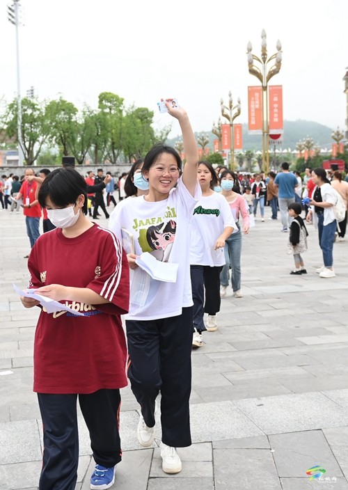 松桃：5470名考生奔赴考場