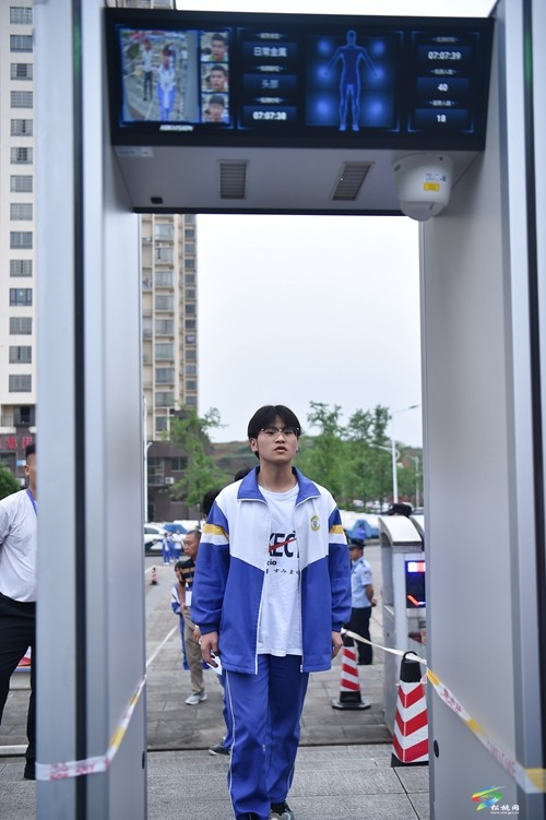 松桃：5470名考生奔赴考場
