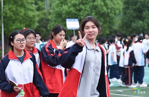松桃：5470名考生奔赴考場