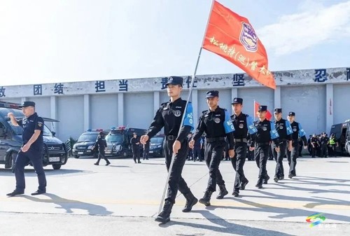 第一名!松桃代表隊(duì)在全市特巡警警務(wù)實(shí)戰(zhàn)練兵考核中再創(chuàng)佳績