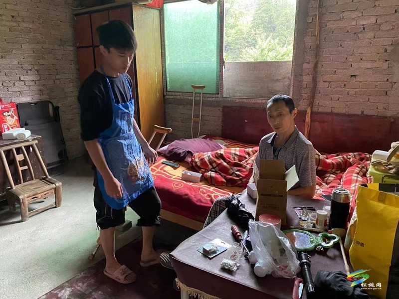 【松桃孝老愛親道德模范展播】楊彪:家中的頂梁柱