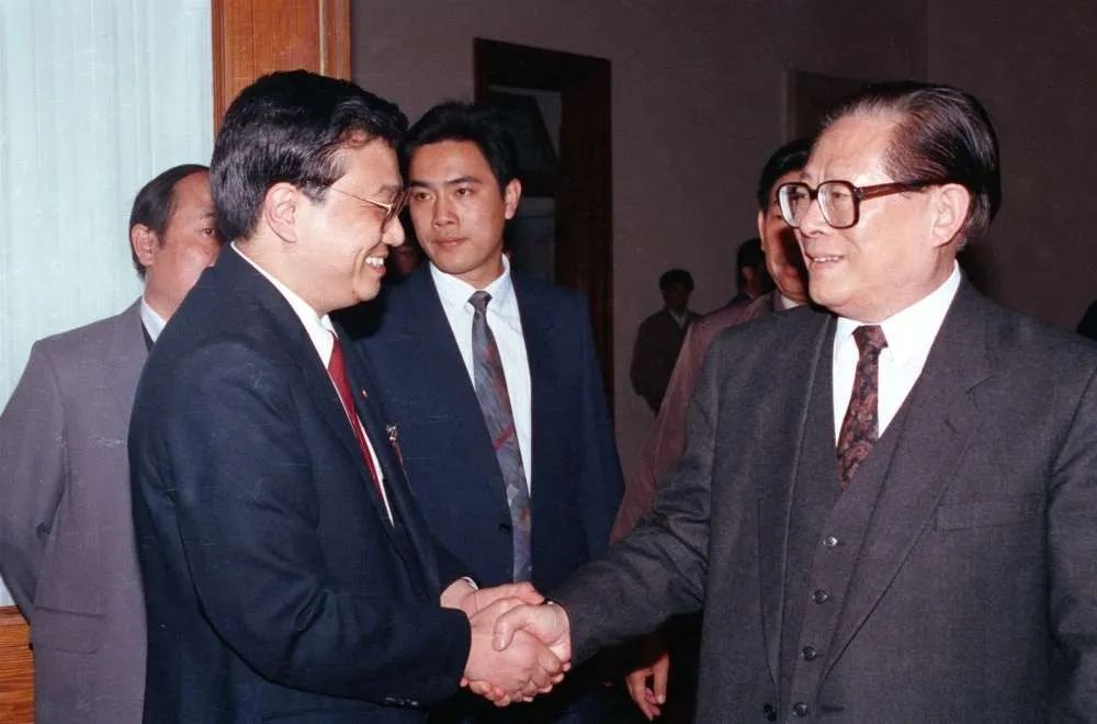 李克強(qiáng)同志生平照片
