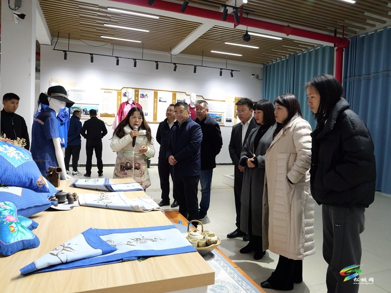 中國振華電子集團有限公司來松開展鄉(xiāng)村振興幫扶調(diào)研交流活動