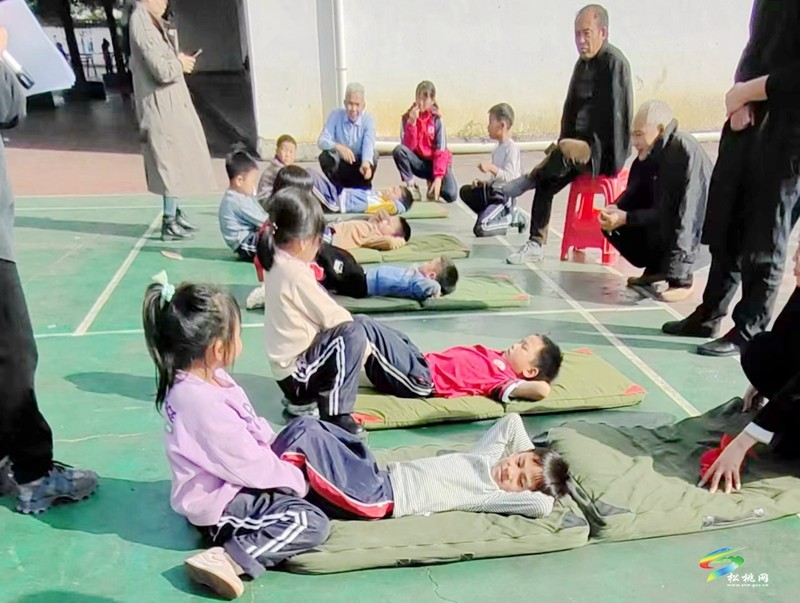 太平營(yíng)中心完小舉辦冬季趣味運(yùn)動(dòng)會(huì)