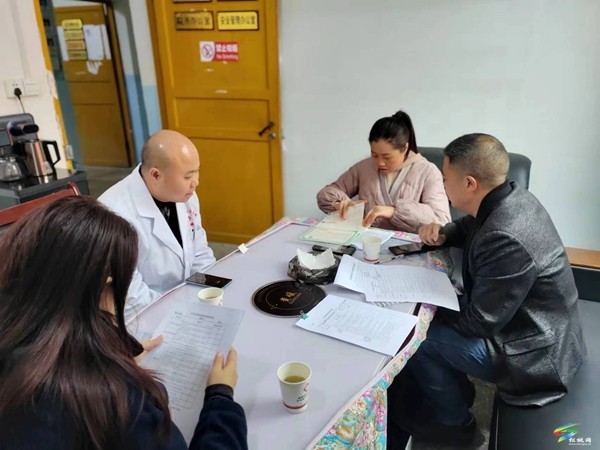 縣衛(wèi)健執(zhí)法大隊(duì)開展《出生醫(yī)學(xué)證明》管理專項(xiàng)檢查
