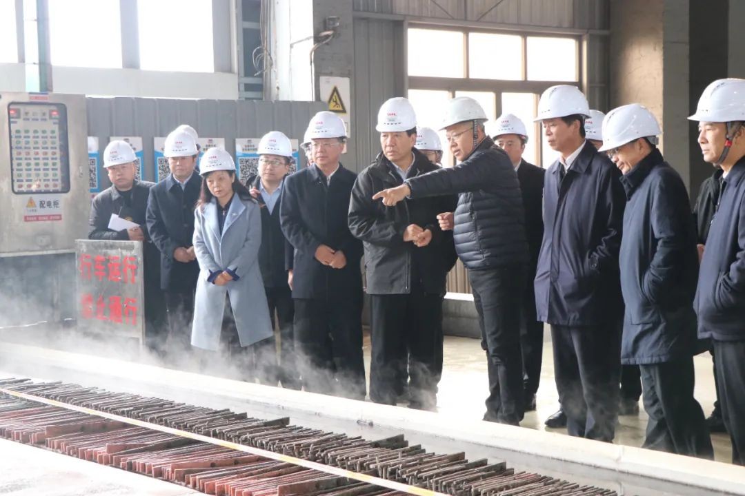 王忠赴銅仁開展錳產(chǎn)業(yè)發(fā)展和人大預(yù)算聯(lián)網(wǎng)監(jiān)督系統(tǒng)建設(shè)及使用情況調(diào)研