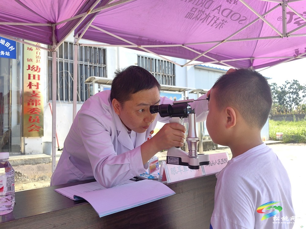 松桃：志愿服務展擔當 實干為民暖意洋