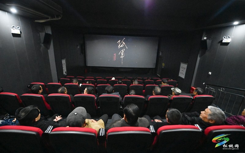 家門口看電影 銅仁有了首家鄉(xiāng)鎮(zhèn)電影院