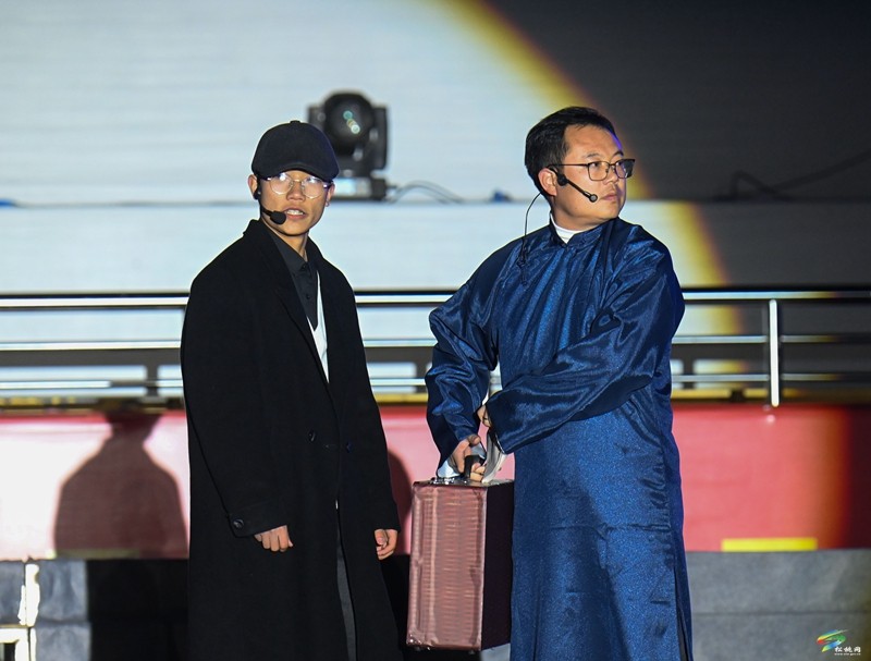 松桃民族中學慶祝建校90周年晚會今晚舉辦，彩排現(xiàn)場美圖搶先看~
