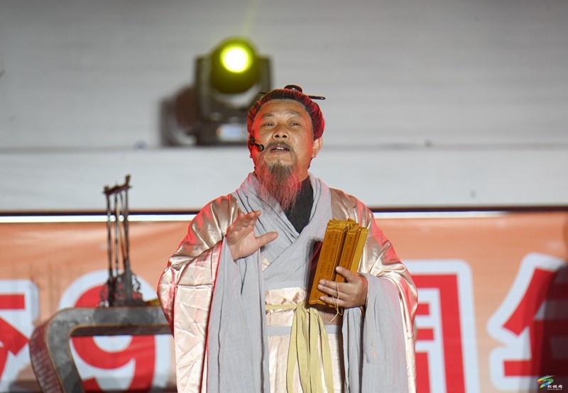 領航新征程?揚帆再出發(fā) 松桃民族中學慶祝建校90周年暨2024新年文藝晚會隆重舉行