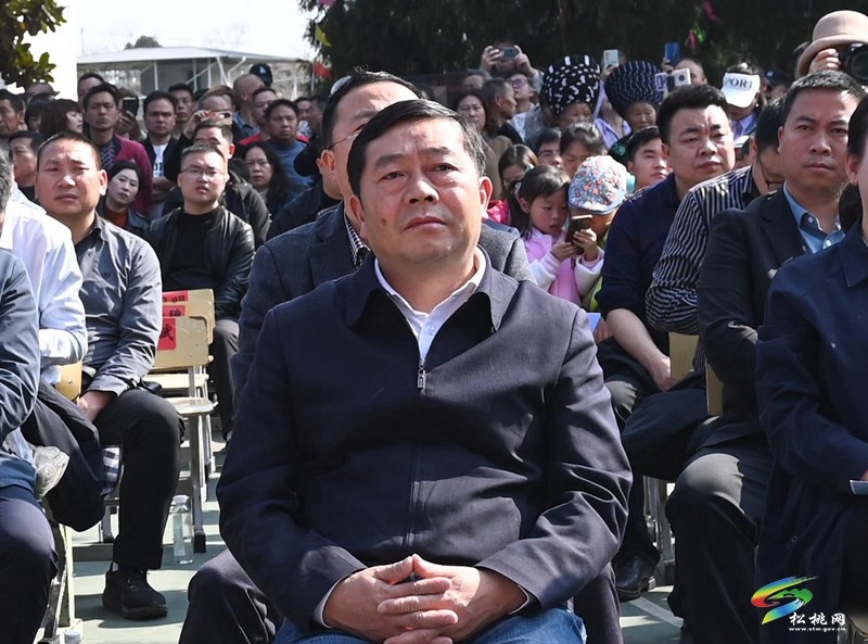 木樹鎮(zhèn)濫泥村舉辦祈福滿地洳樸洳登苗家春社節(jié)，助力“鄉(xiāng)村振興福龍杯”活動