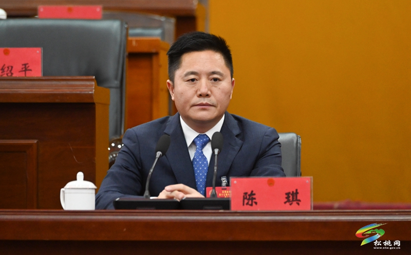 聚焦兩會｜松桃苗族自治縣兩會黨員大會召開